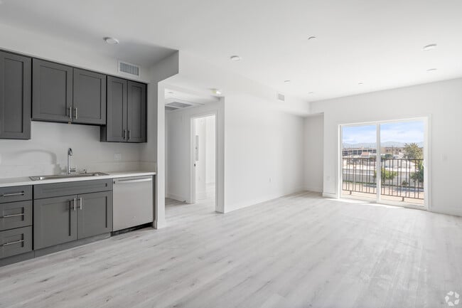 Photo - Eton View Apartments