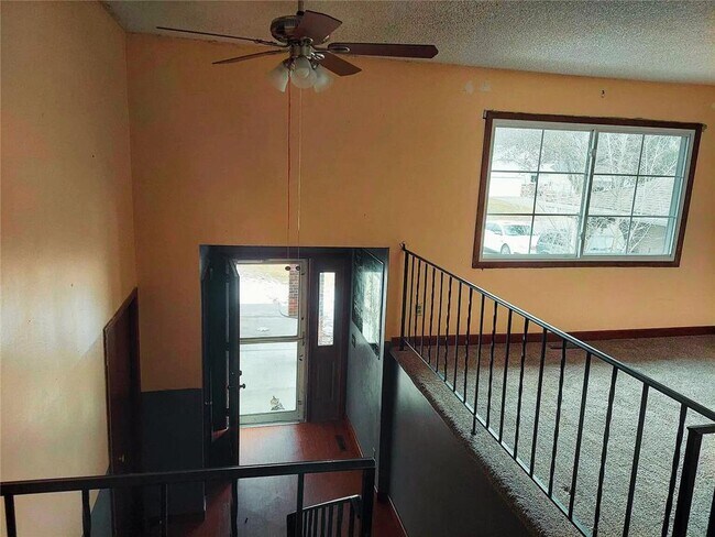 Photo - 94 108th Ave NW