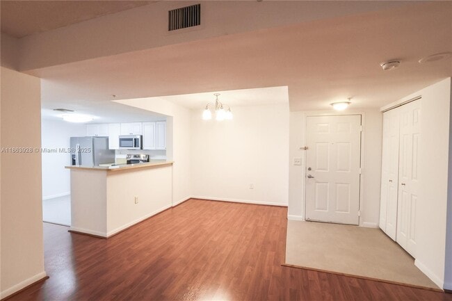 Building Photo - 520 SE 5 Ave Unit 1408 Rental