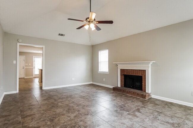 175 Cedar Bend Dr