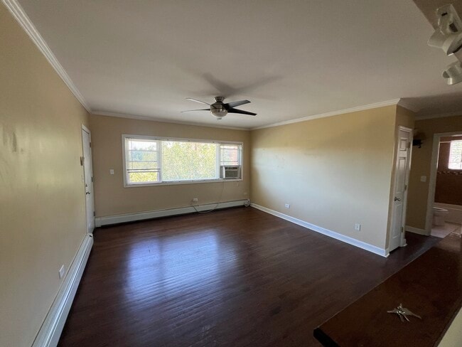 Photo - 236 Johnson St