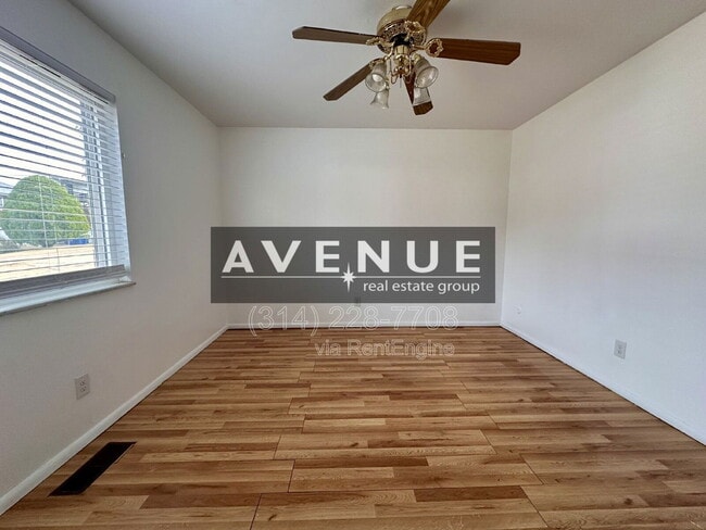 Photo - 10065 Puttington Dr Unidad A