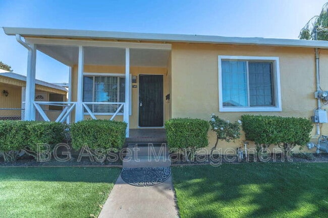 Photo - 1428 Monterey St