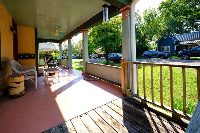 803 Phillips Ave Unit 2