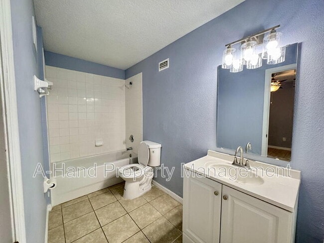 Photo - 1314 Washington Palm Loop Unidad B