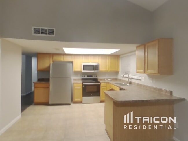 Photo - 4901 W Dahlia Dr
