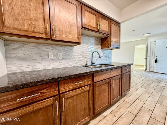 Photo - 10833 Cardigan Dr