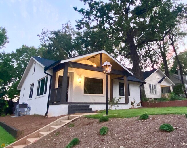 Photo - 1007 Vernon St