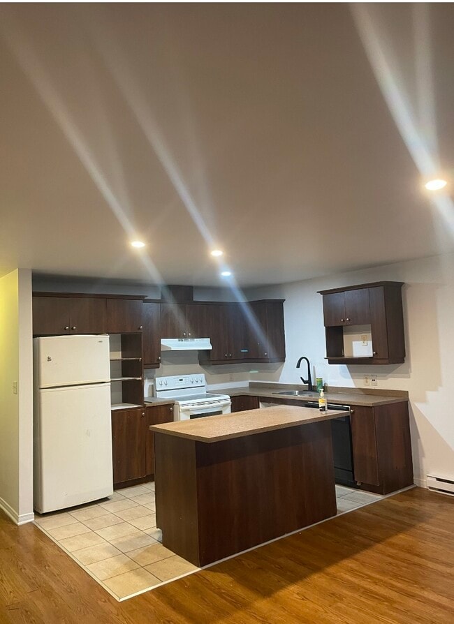 Photo - 75 Ch De La Grande-Côte Unité 02