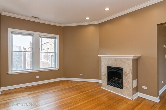 Photo - 1346 1/2 W Estes Ave Unit 3W