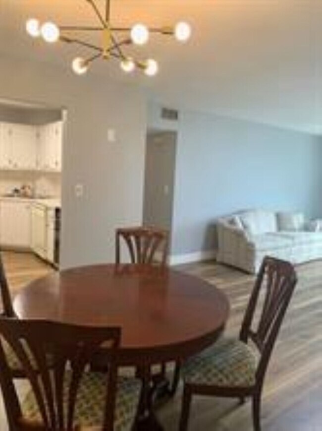 Photo - 119 NE 19th Ct Unit 112g
