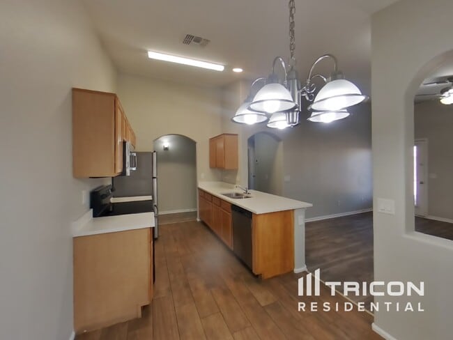 Photo - 42396 Colby Dr