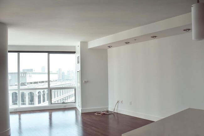 Photo - 77 Hudson St Unit 1804