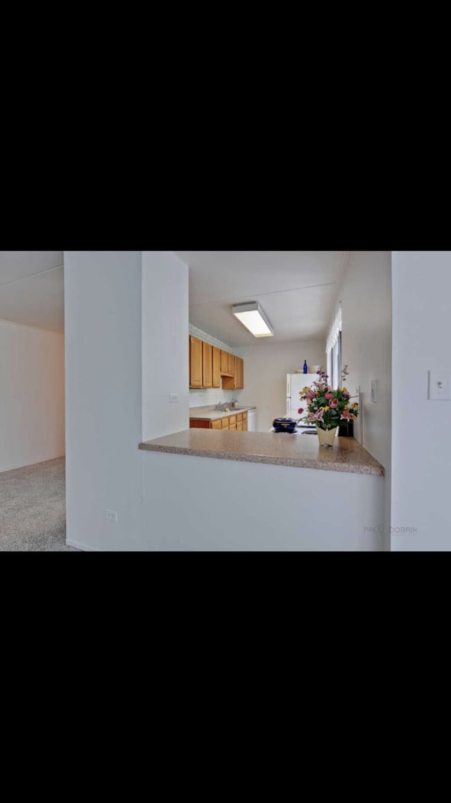 Photo - 314 W Miner St Unit 3rd floor