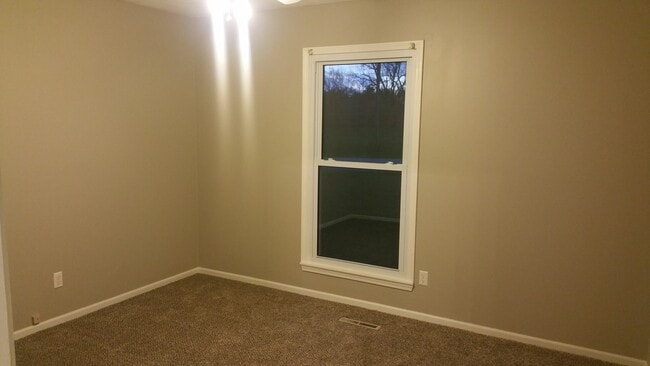 Photo - 135 E Ritter St