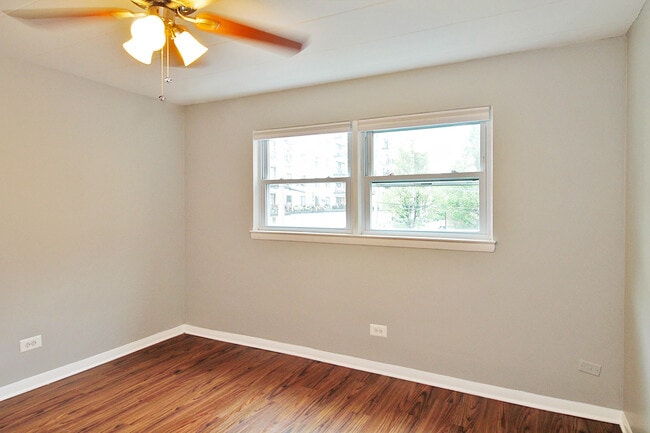 Building Photo - 7244 Randolph St. Rental