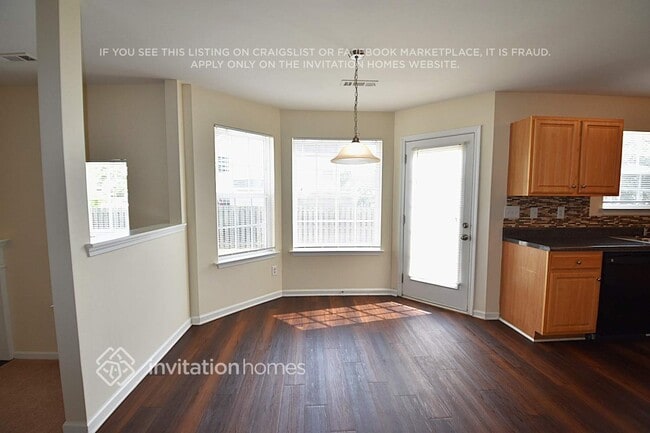 Photo - 116 Saye Pl
