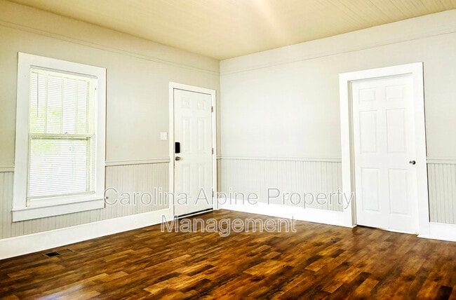 Photo - 1116 S Meeting St