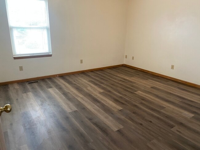 Photo - 1016 Eleanor Ave Unit 1016