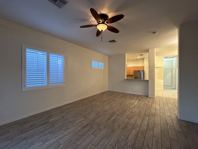 Photo - 5102 N Pinnacle Point Dr