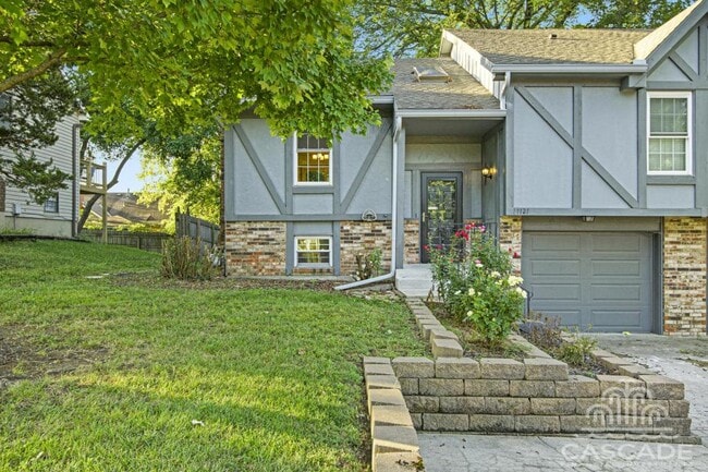 Photo - 14121 W 88th Pl