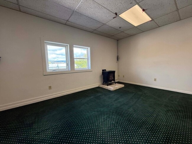Photo - 2BR/1Bath 1500 Sq Foot Apartment - Newly Renovated