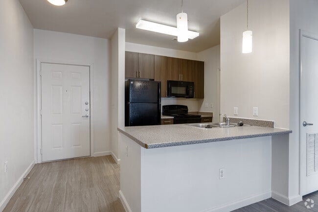 1BR, 1BA - 671SF - Kitchen
