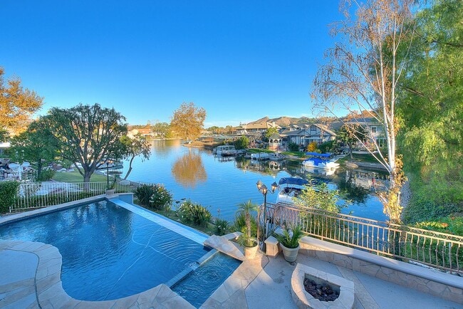 Photo - 3800 Weatherly Cir