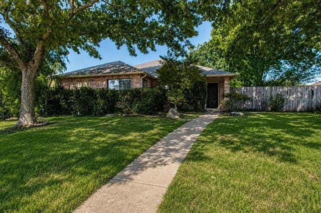 Building Photo - 309 Sandlewood Ln