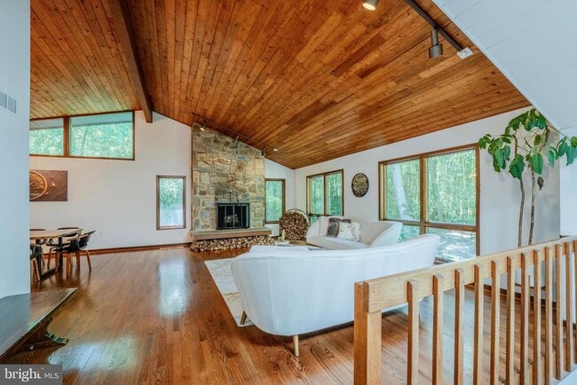 Photo - 10808 Nicholsridge Rd