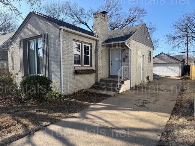 Building Photo - $1645 - 4 bedroom / 2 bathroom - Beautiful Single-Family Home in Crown Heights Neighborhood