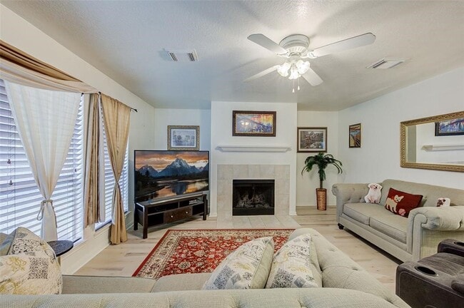 Photo - 17015 Maricella Cir