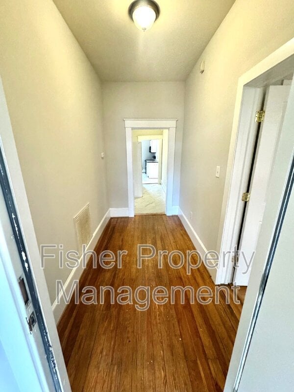 Photo - 1512 Bainbridge St Unit A