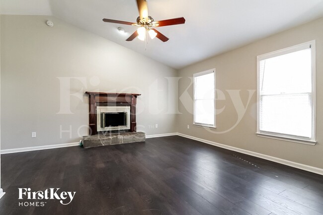 Photo - 1061 Park Creek Cir
