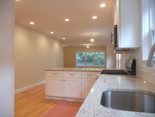Photo - 160 Weston St Unidad 1