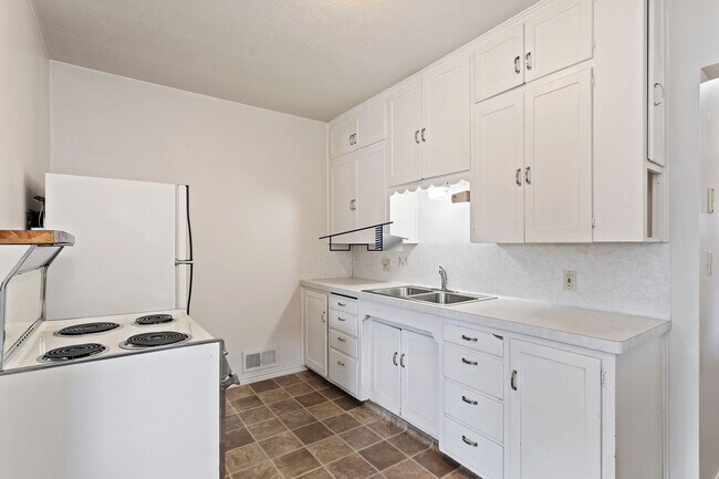 Photo - 1180 24th St Unit #2