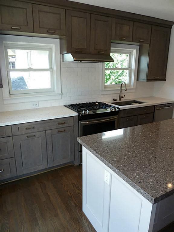Photo - 408 Avondale St