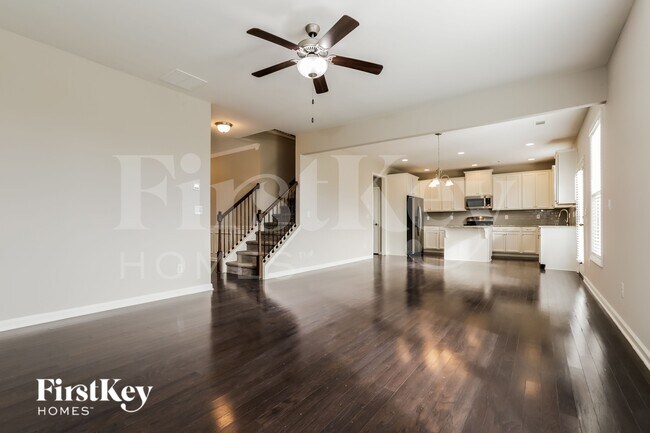 Photo - 4895 Frontier Dr