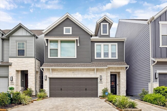Photo - 10974 Hewitt Cliff Ln