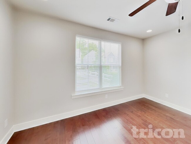 Photo - 1326 Sula Dr