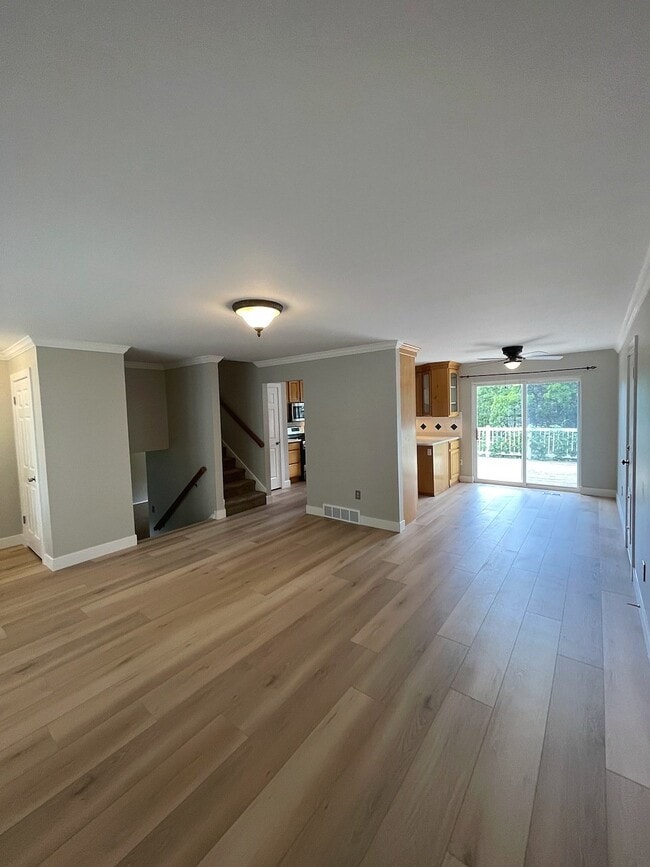 Photo - 1097 Grove Creek Dr