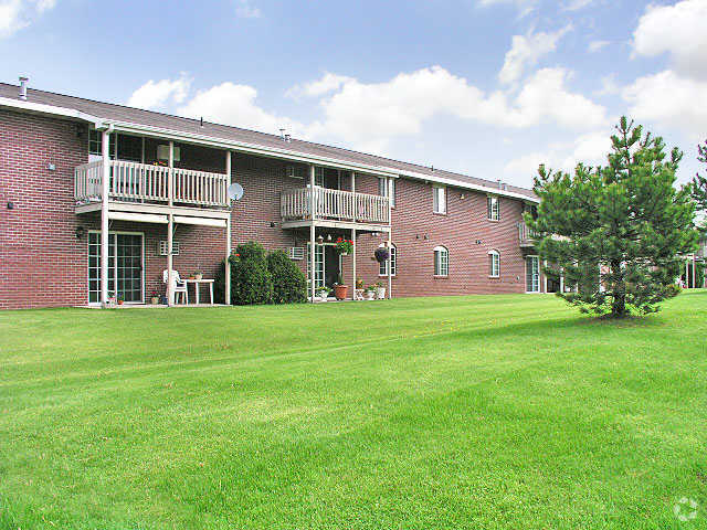 Koslo Park Apartments