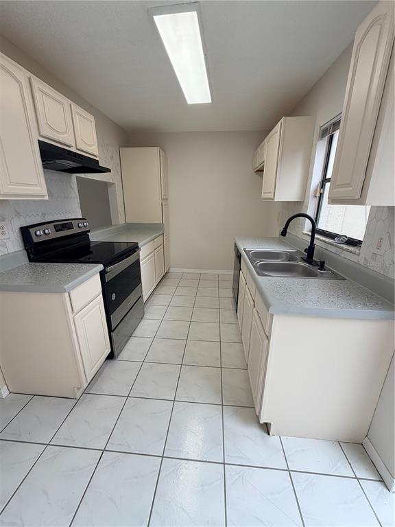 1625 Long Ridge Ct