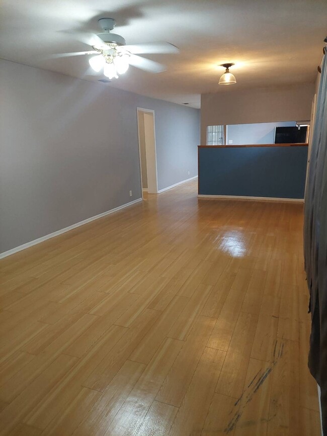 Photo - 5041 Tillie Ln