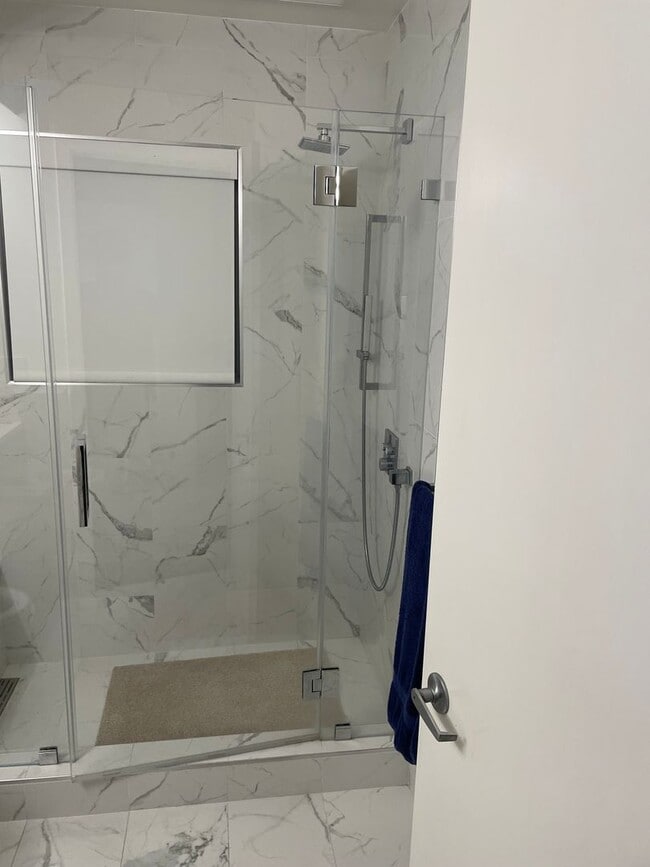 Photo - Modern Three Level 2 Bedroom/2 Bath Condo Loft Available Now!