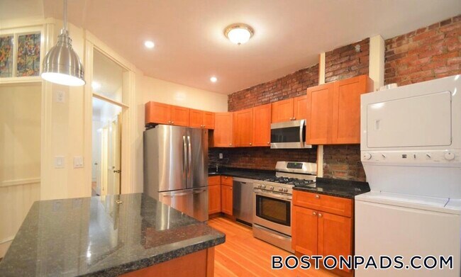 Photo - 3 Mark St Unit 3