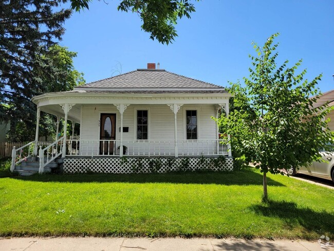 Building Photo - Charming Downtown Louisville Victorian - A... Rental