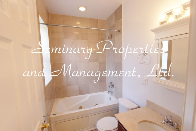 Photo - 5653-59 N. Magnolia