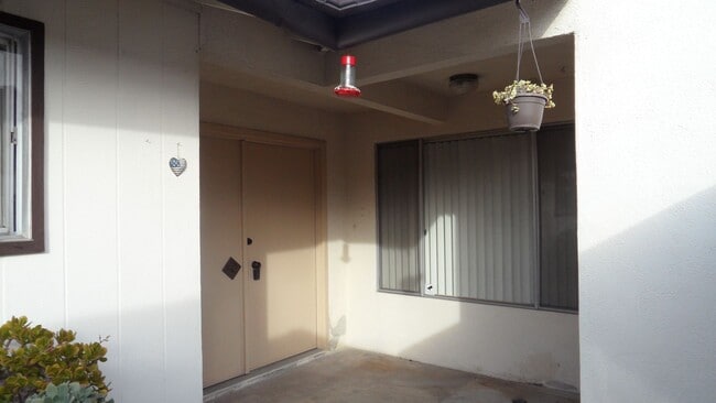 Photo - 1189 N Shattuck St Unit A