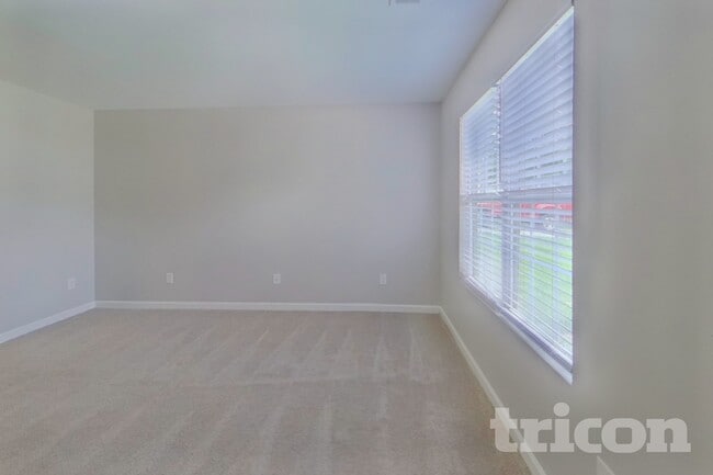 Photo - 4740 Brewer Dr
